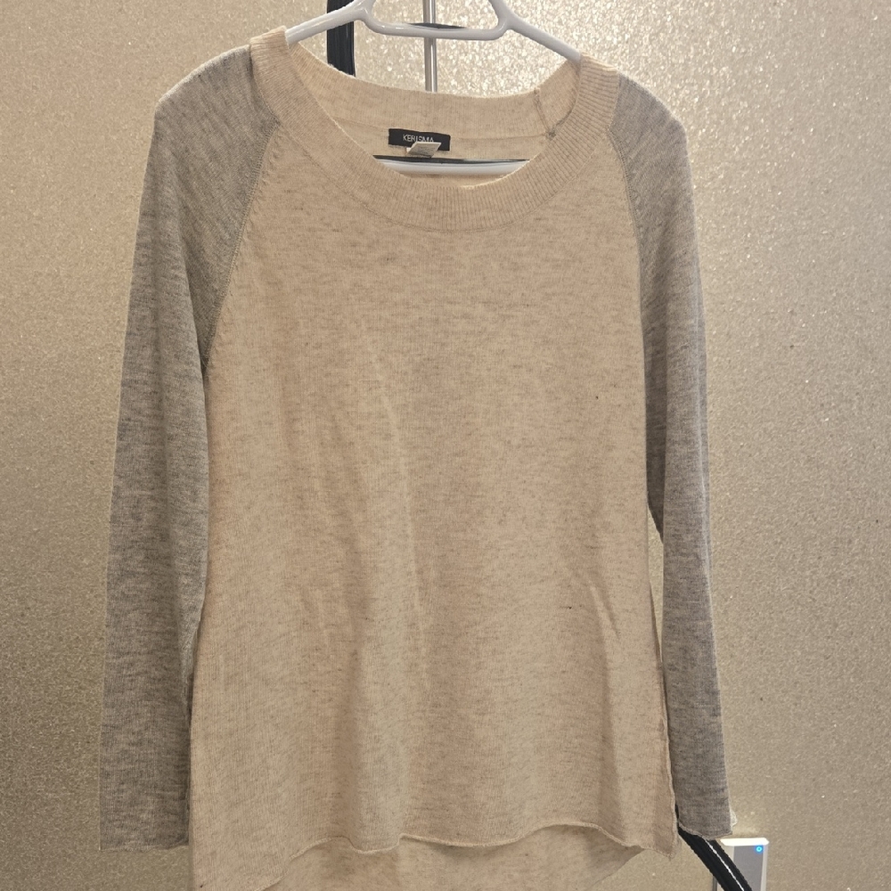 Women's Beige and Gray Long Sleeve Sweater